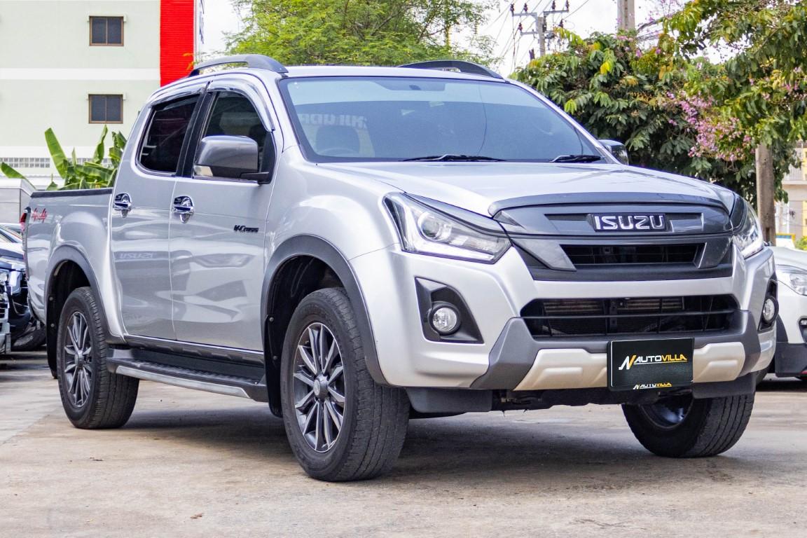 Isuzu Dmax Cab4 3.0 Z Prestige Vcross 4WD M/T 2017 *RK2014*